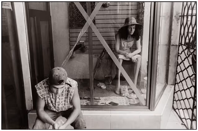 From Dossier Habana album