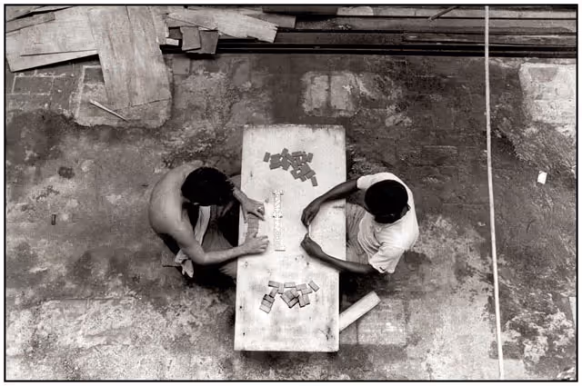 From Dossier Habana album