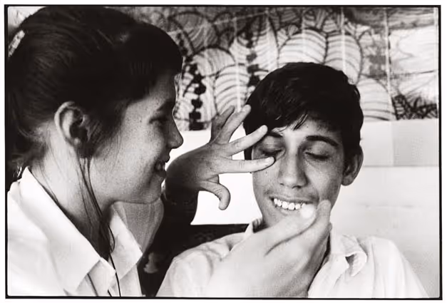 From Alas en la sombra album