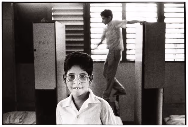 From Alas en la sombra album